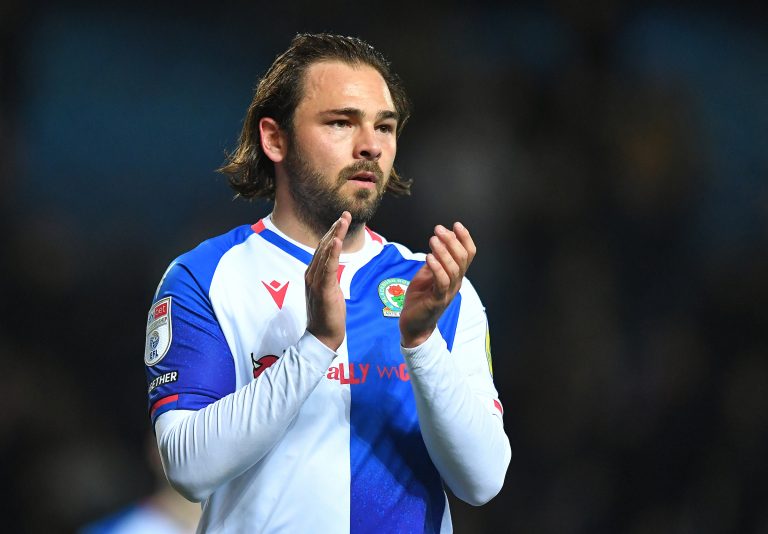 Ex-Blackburn star Bradley Dack in talks with League Two club