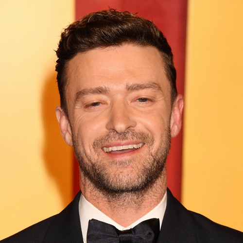 Justin Timberlake jokes about drink-driving arrest during Boston concert