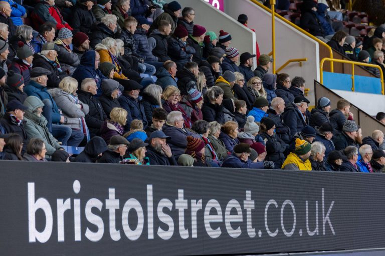 Vertu Motors extends Burnley Football Club sponsorship