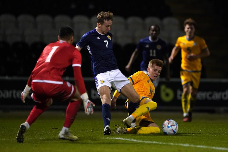 Burnley youngster Mellon joins Stockport County on loan