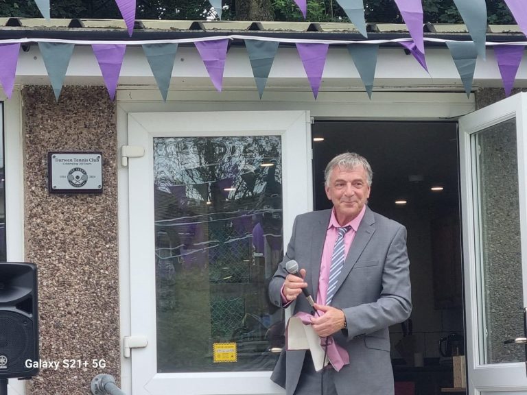 Darwen Tennis Club marks 100th anniversary with party