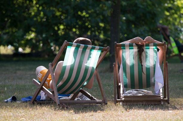 Weather maps show exact date 224-mile heatwave ‘dome’ will roar into UK