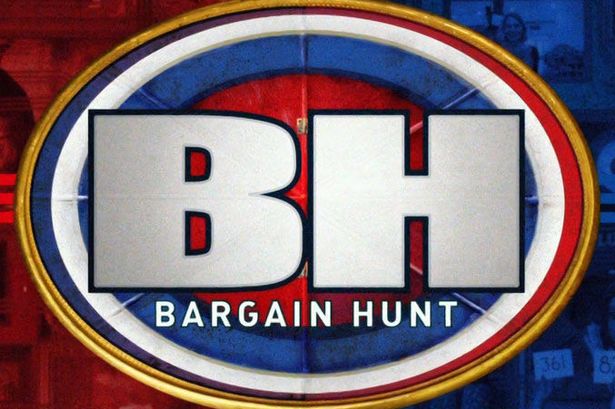 Bargain Hunt horror as star rushed to hospital after suffering heart attack 10mins before filming