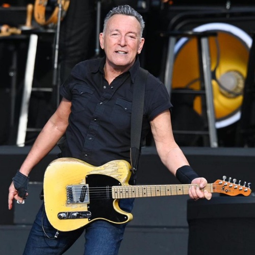 Springsteen’s Dancing In The Dark enters Top 40 for first time in four decades