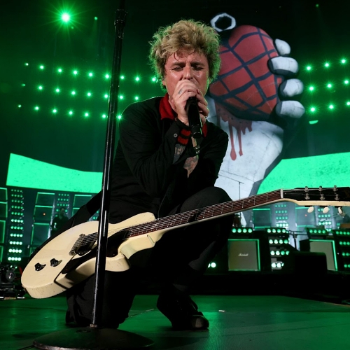 Green Day launch North American leg of massive Stadium Saviors Tour in Washington, D.C.