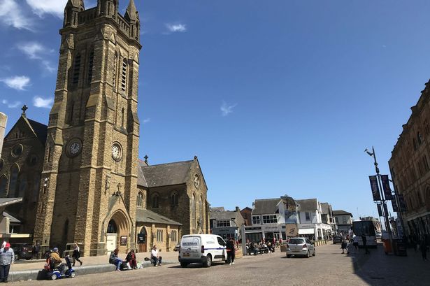 Traffic ban to remain in busy Blackpool tourist spot with cameras set to follow