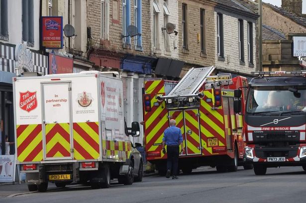 Burnley takeaway fire shuts road for hours as ‘avoid area’ warning issued