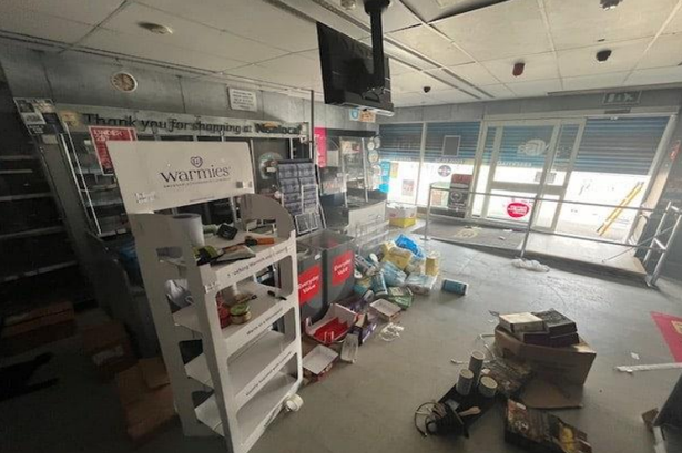 Photos show state of ‘abandoned’ Nisa now for sale after retailer launched legal action