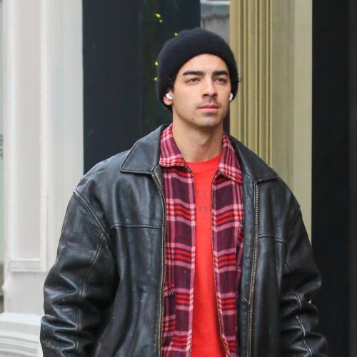 Joe Jonas reflects on flop debut album