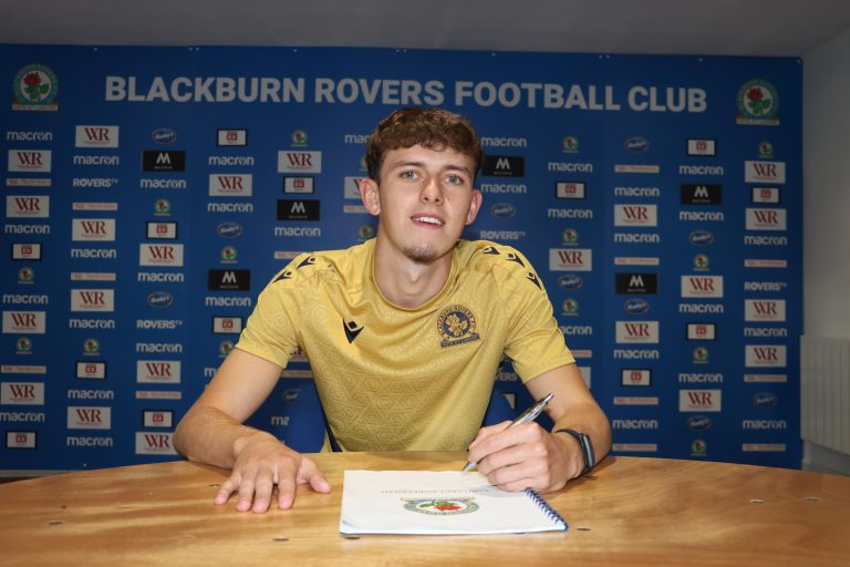 Blackburn Rovers confirm Owen Beck deal as transfer deadline looms