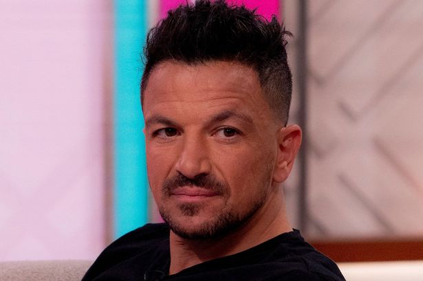 Peter Andre issues three word statement over riots which have shocked the nation