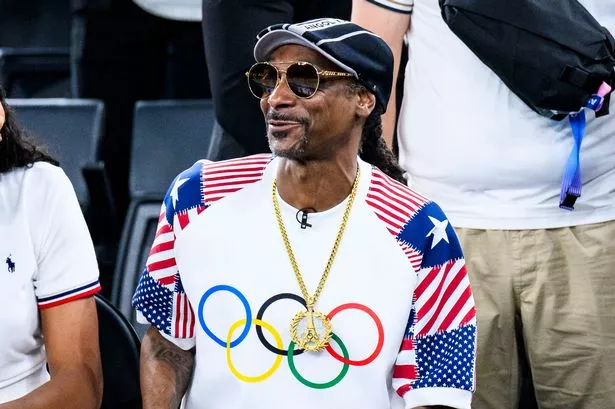 Snoop Dogg has been wearing this exact fruity summer perfume at the Olympicss