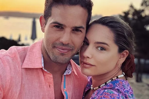 Kelly Brook reveals she had ‘honeymoon from hell’ with husband Jeremy Parisi