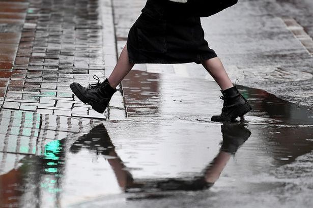 Lancashire weather hour-by-hour forecast as thunderstorm warning issued but temperatures remain high