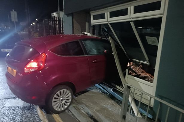 Car ploughs into front of Oswaldtwistle restaurant as owners issue statement