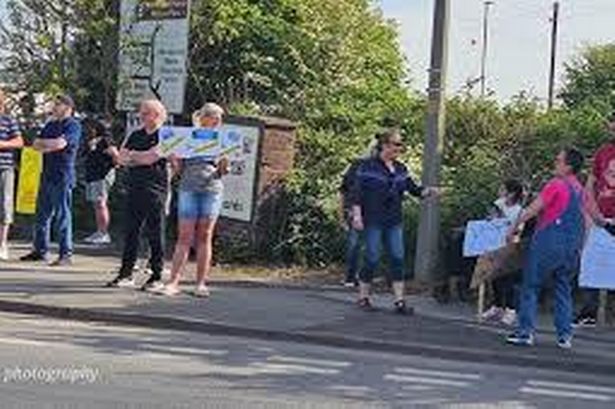 Public meeting gets heated over stench at landfill site in Fleetwood