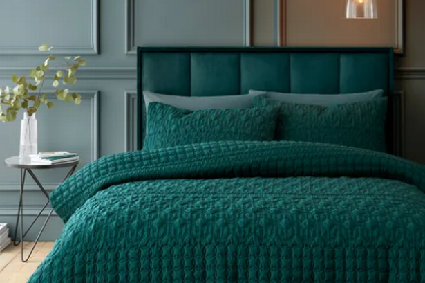 Dunelm’s ‘no-iron’ £32 duvet set hailed ‘perfect’ for autumn ‘makes the whole room look expensive’