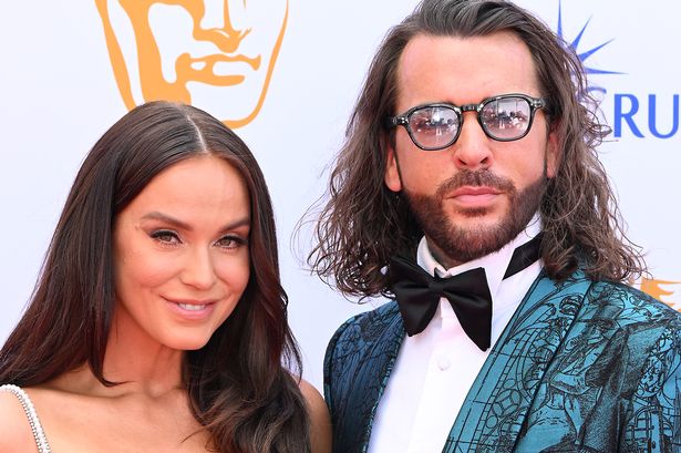 Strictly’s Pete Wicks shares first look at pal Vicky Pattison’s gorgeous wedding dress during Italian nuptials