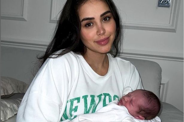 Celeb SAS’ Marnie Simpson breaks down as she relives childbirth trauma and father’s sudden death