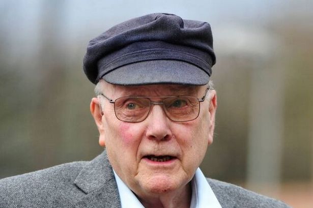 Coronation Street and Carry On star Kenneth Cope dies aged 93