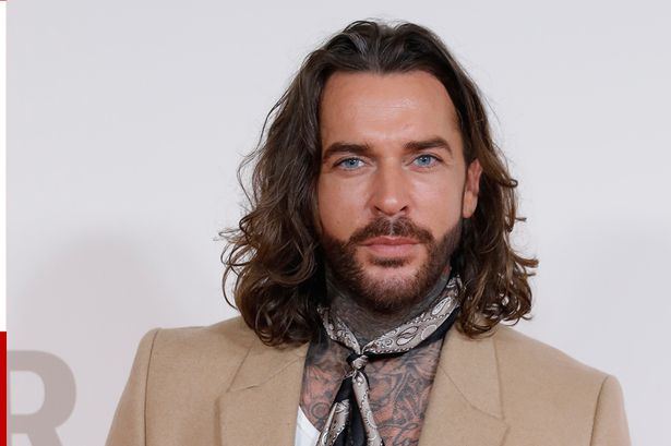 Pete Wicks takes starring role as flower girl at Vicky Pattison’s wedding