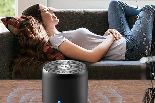 ‘Louder and bassier than Amazon Echo’ portable speaker that ‘does not disappoint’ costs under £20