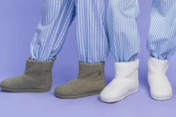 ‘Very warm’ Oodie slippers that are ‘great for winter’ are an affordable alternative to Ugg boots