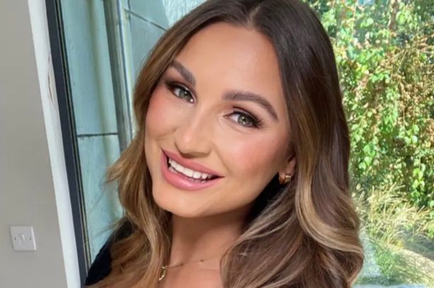 Sam Faiers’ fans think they’ve spotted huge engagement clue in romantic holiday snaps