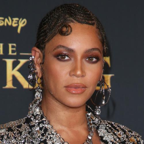 Beyoncé compares fame to prison