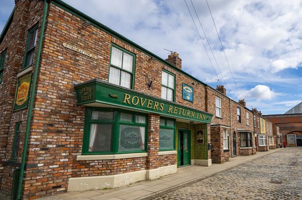 Coronation Street stars who are mum and son in real life but fans ‘never knew’