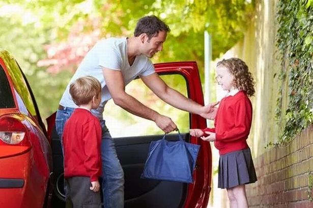 Parents warned to ‘turn engine off on school run’ or risk hefty fine