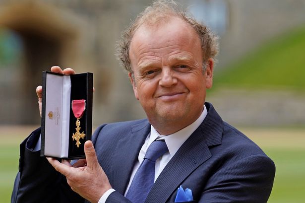 Inside Mr Bates star Toby Jones’ life off screen with Emmerdale dad and famous mum as he wins NTA