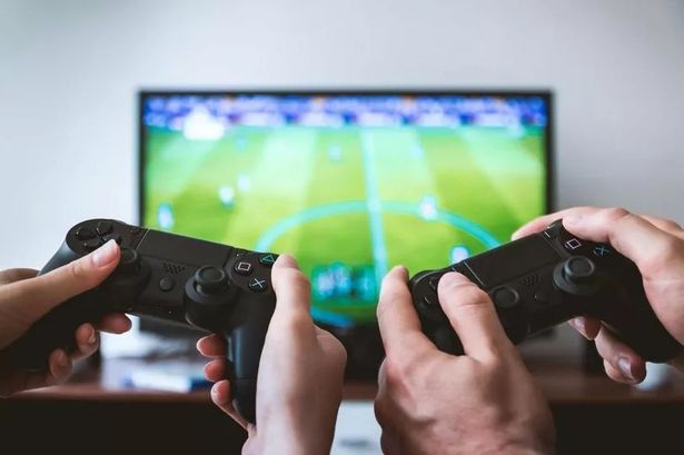 Doctor warns of sexual health risks for men playing Fifa 25 excessively