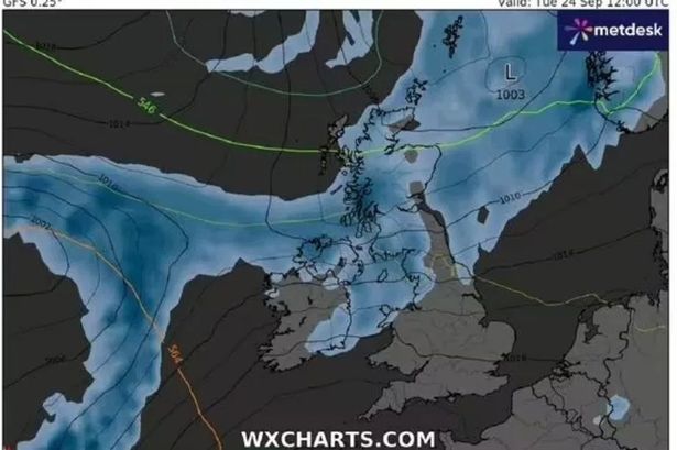 Met Office and BBC Weather verdicts on exact day mini-heatwave will end in Lancashire as 363 mile ‘wall’ of rain looms