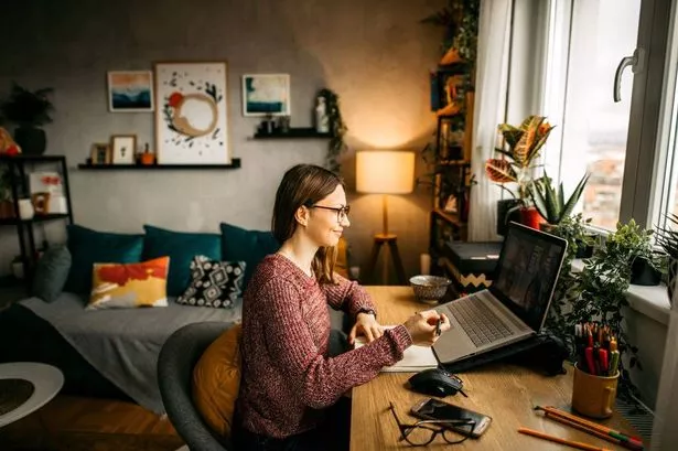 Shoppers rave fleece-lined thermal leggings are a ‘lifesaver this winter’ for remote workers