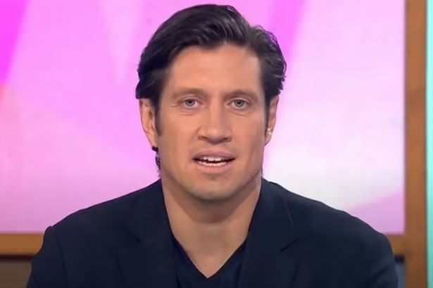 Vernon Kay told off for move behind wife Tess Daly’s back on Strictly Come Dancing