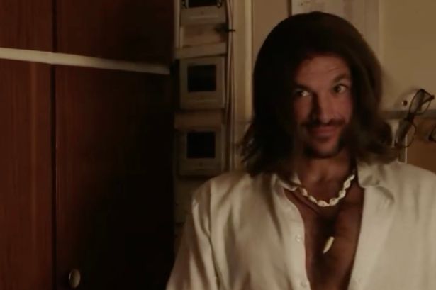 Peter Andre transforms into Greek conman for horror movie debut as fans love his ‘new hair’