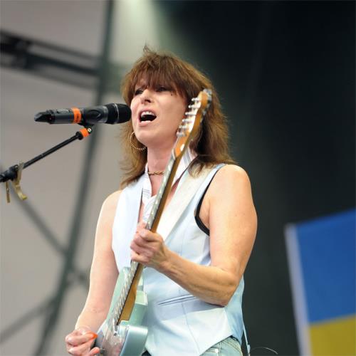 Pretenders urge followers to ‘give local fans a chance’