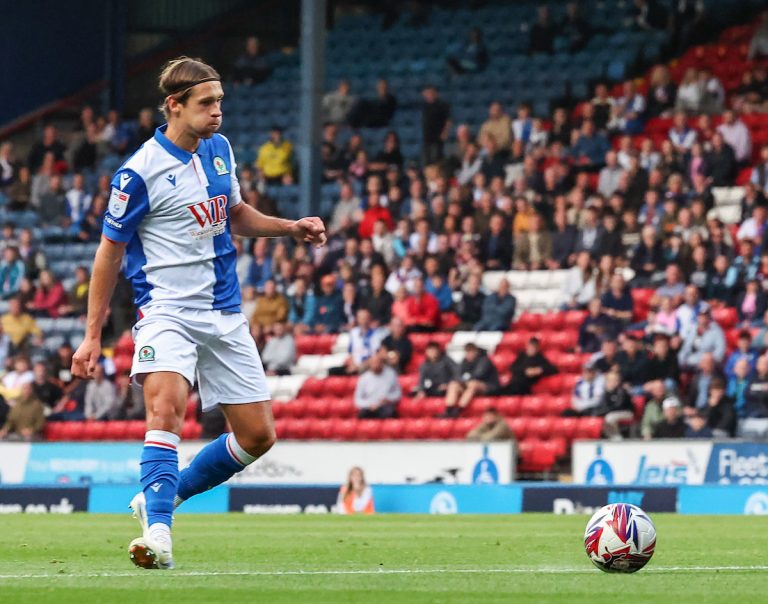 Blackburn Rovers defender shares injury latest and details of ‘weird’ issue