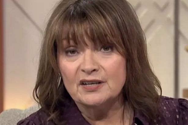 Lorraine Kelly pauses ITV show to announce the tragic death of co-star