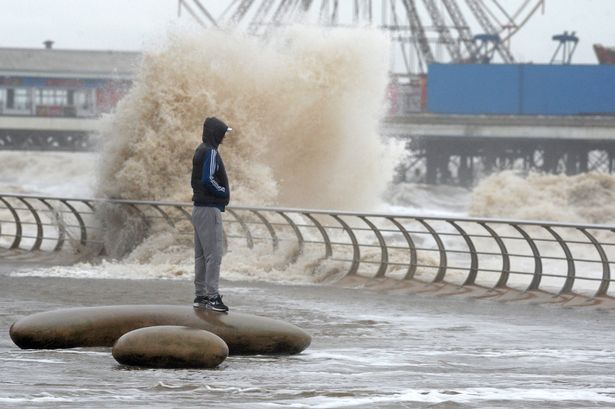 All the flood warnings and alerts in Lancashire and Cumbria as Storm Ashley hits