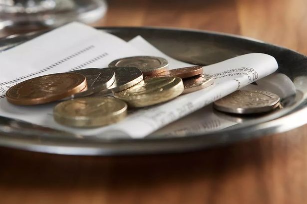 New tipping law all UK restaurants, pubs, cafes, hairdressers and taxis must follow from today