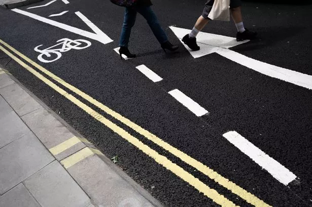 Baffled drivers only just learning what two lines on kerb mean – the were ‘so confused’