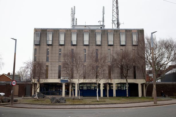 Two lads, 17, arrested for dangerous driving and theft in Morecambe