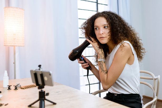 The ‘hairdryer hack’ could help heat your home and spare you a £100 bill