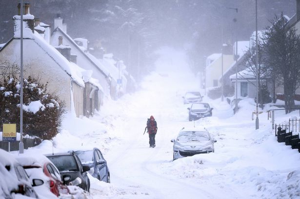 Met Office’s answer to ‘most asked’ question – ‘will it be a white Christmas?’