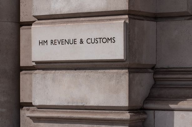 Bank savings account £5,000 warning as HMRC explains ‘personal limits’