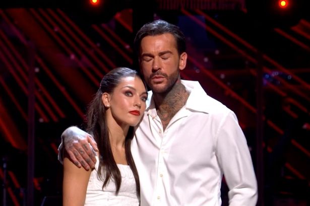 Strictly’s ‘worst dancer’ Pete Wicks defended by show legend amid threats from fuming fans