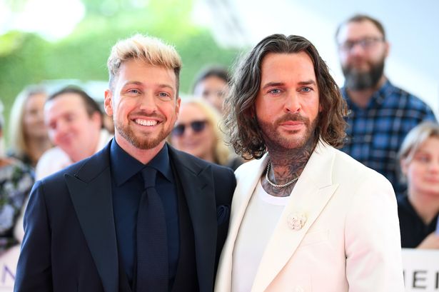 Strictly Come Dancing’s Pete Wicks reveals injury as best friend Sam Thompson pokes fun