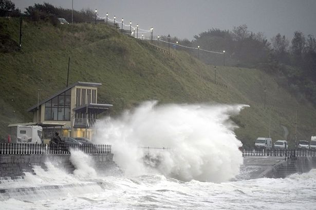 Met Office weather warning for Wednesday as 60mph winds set to hit much of UK